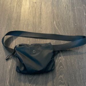 2/$20 Black Lululemon crossbody/fanny pack bag